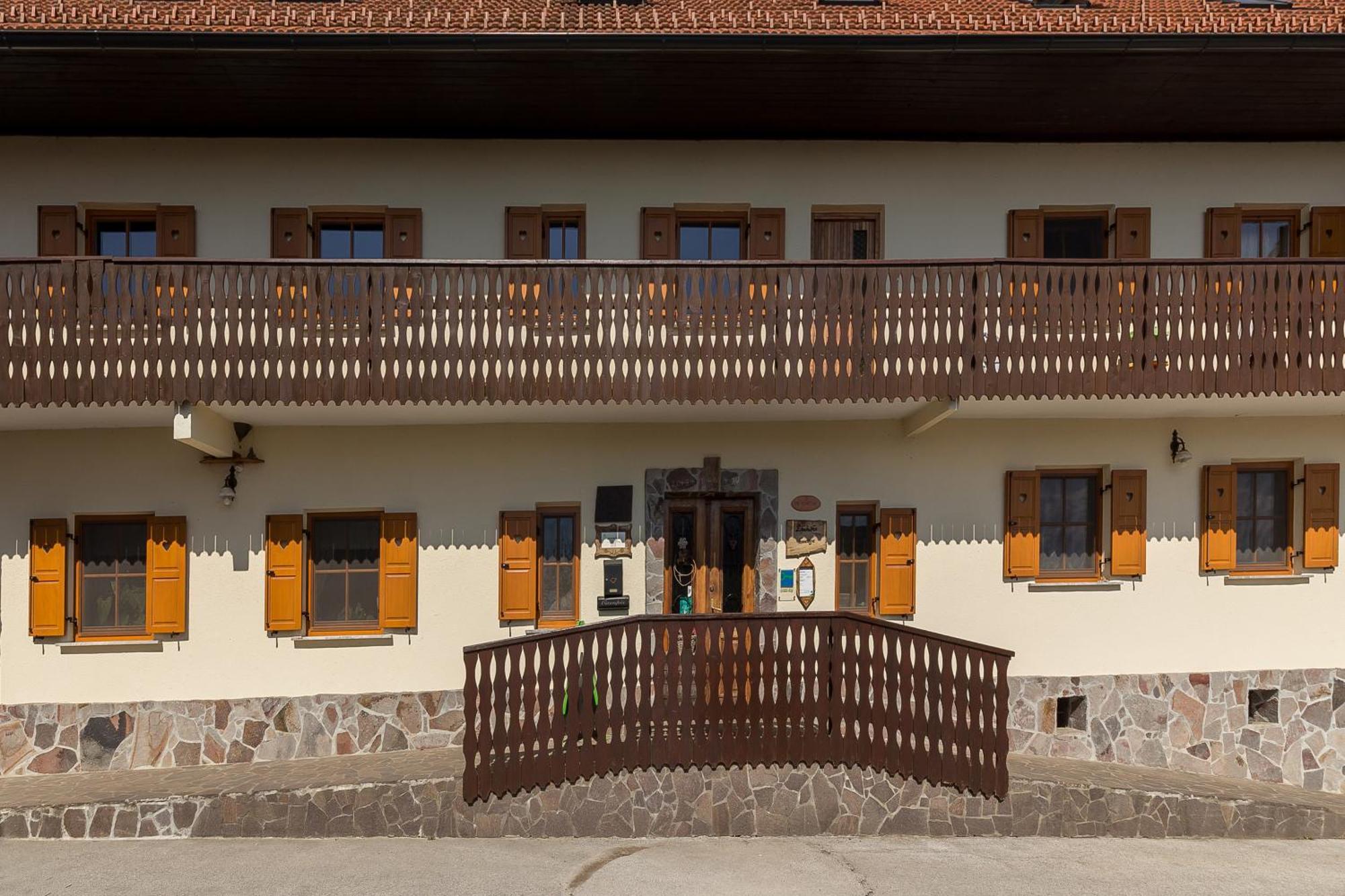 Pr' Koncovc Apartment Kranj Luaran gambar