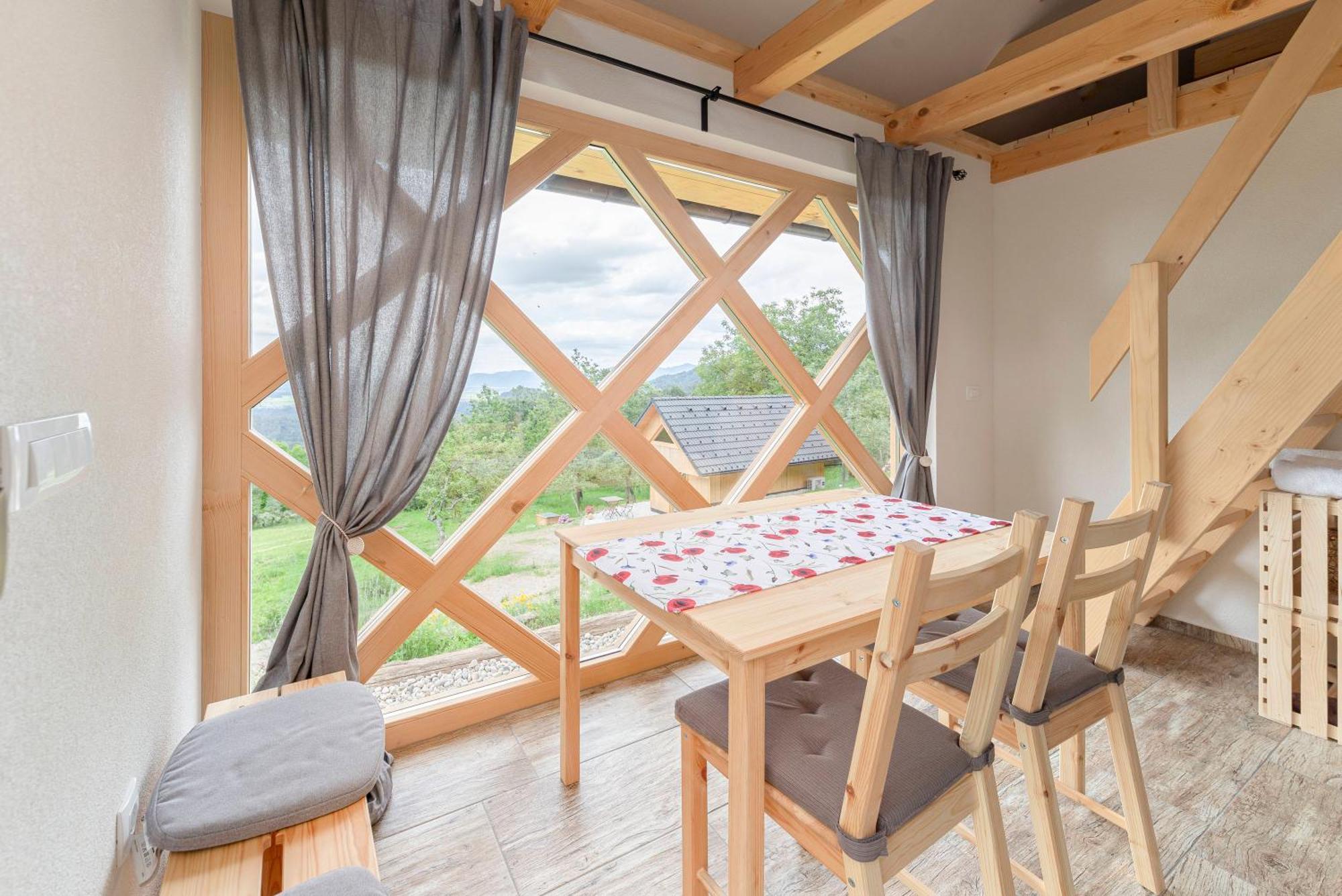 Pr' Koncovc Apartment Kranj Luaran gambar